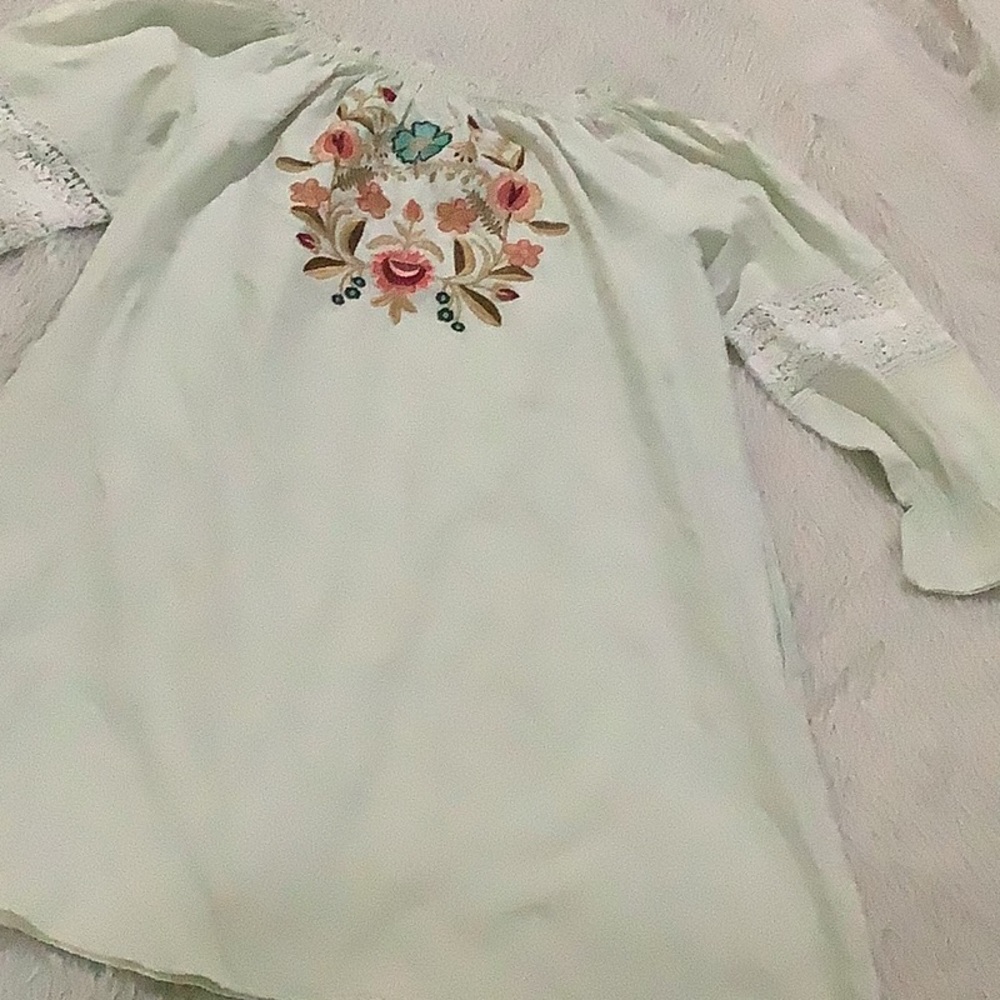 Mystree 100%cotton embroidered boho floral pocket dress with lace sleeve…